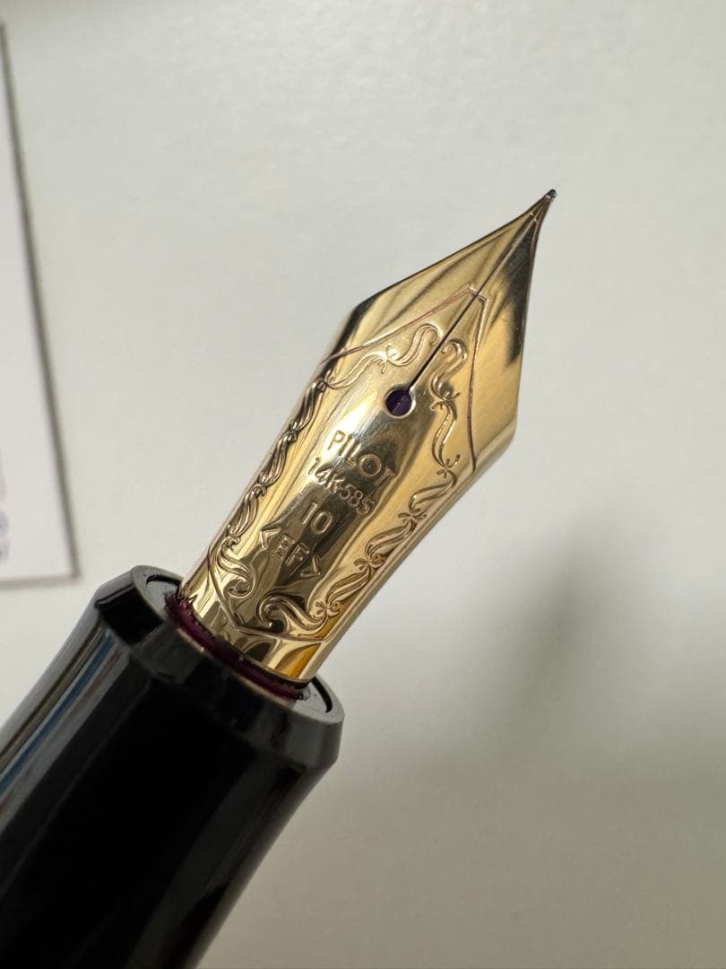 PILOT custom74万年筆