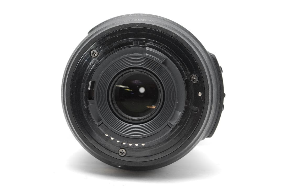 【美品 箱付き】少ないショット数♪初心者おすすめ一眼レフ Nikon D3100