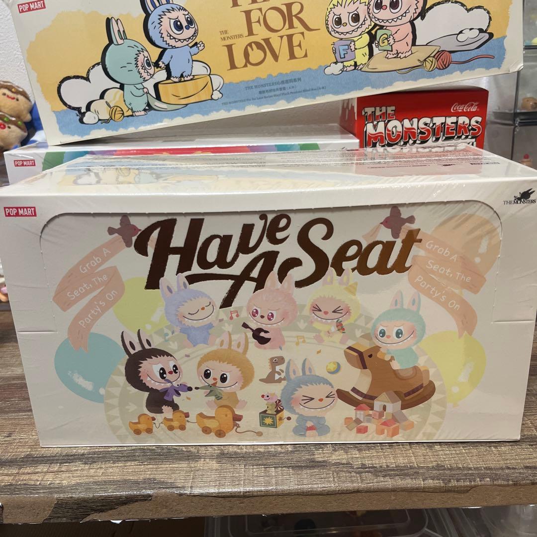 正規品】LABUBU POPMART Have A Seat ラブブ　アソート