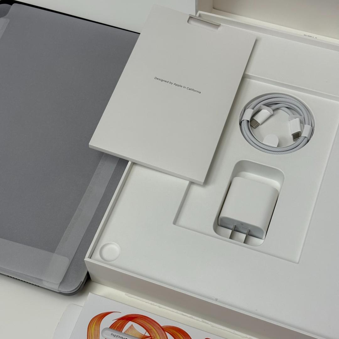 iPad Air (M3) + Apple Pencil + キーボード