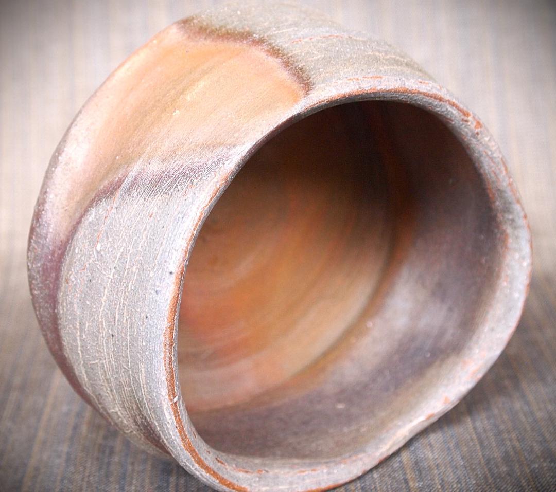 人気作家★中村和樹【師：中村真・中村六郎】★備前【窯変】茶碗A★共箱・布