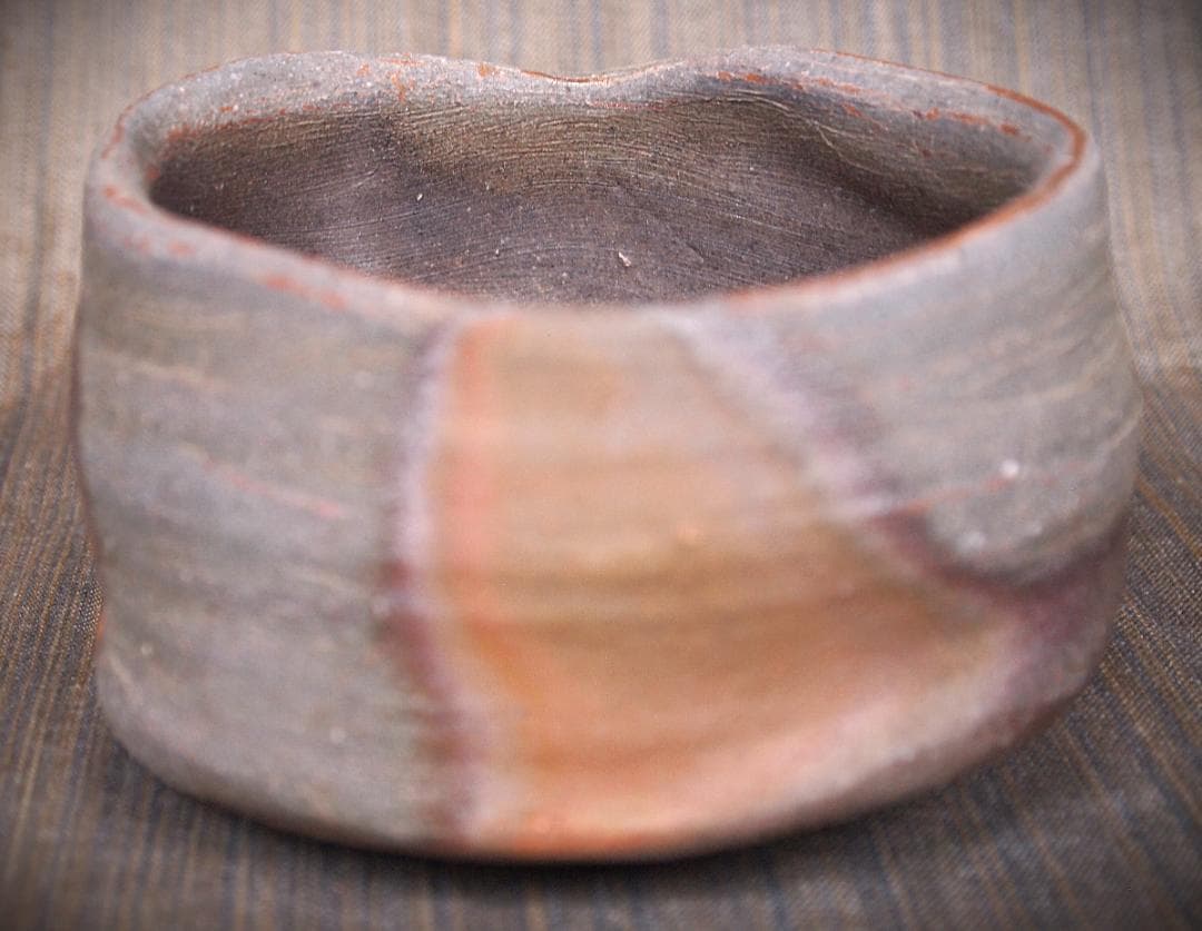 人気作家★中村和樹【師：中村真・中村六郎】★備前【窯変】茶碗A★共箱・布