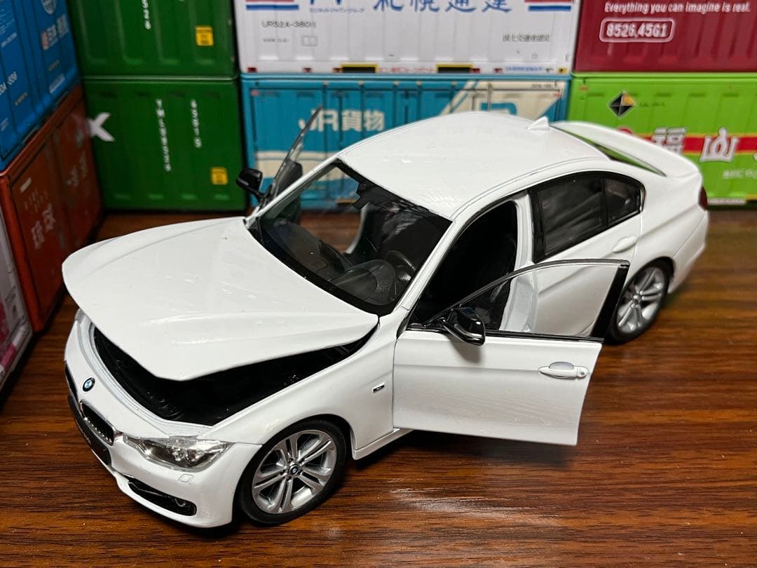 WELLY 1/24 ポルシェ 911 1/24 BMW 335i