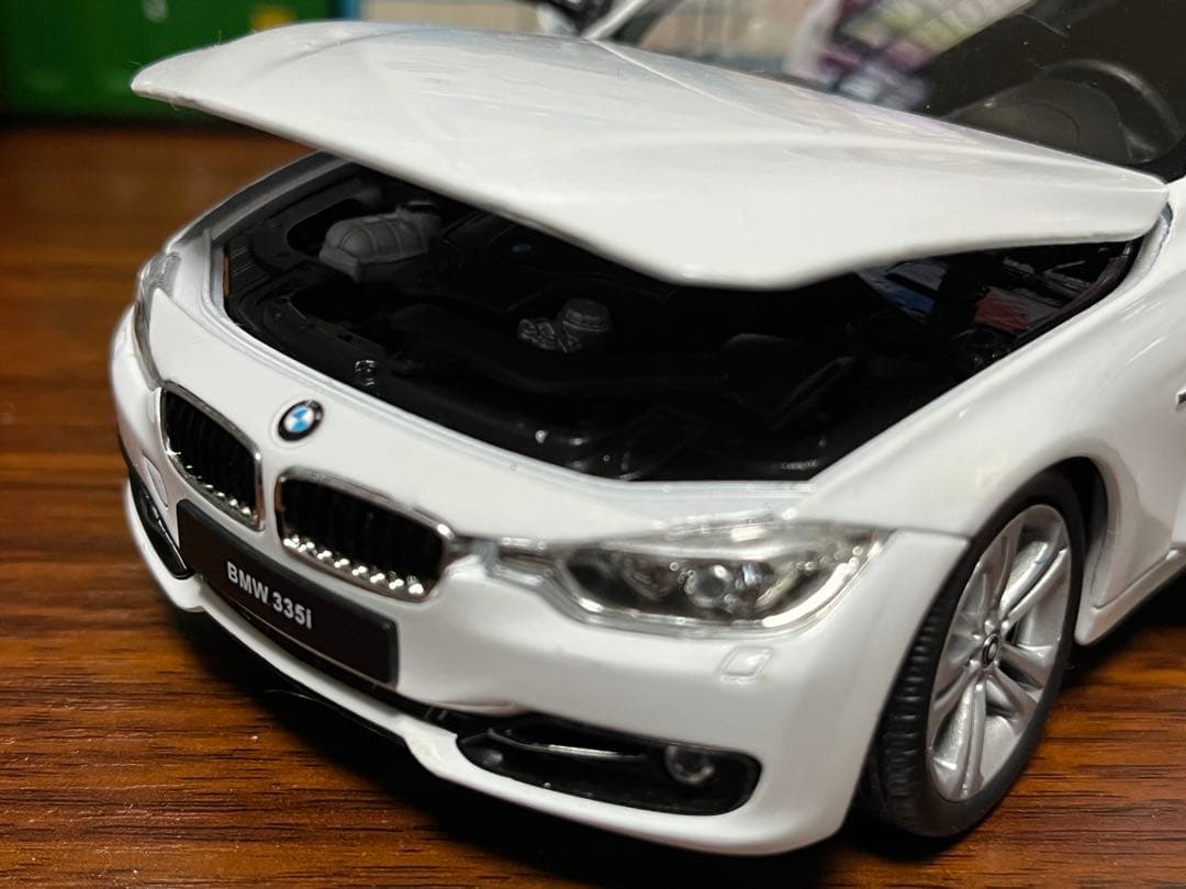 WELLY 1/24 ポルシェ 911 1/24 BMW 335i