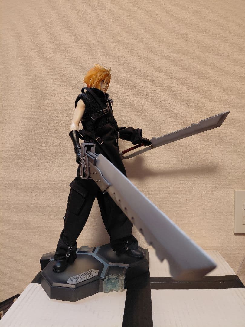 ファイナルファンタジー　フィギュア　マスター　ピース　アーツ　クラウド