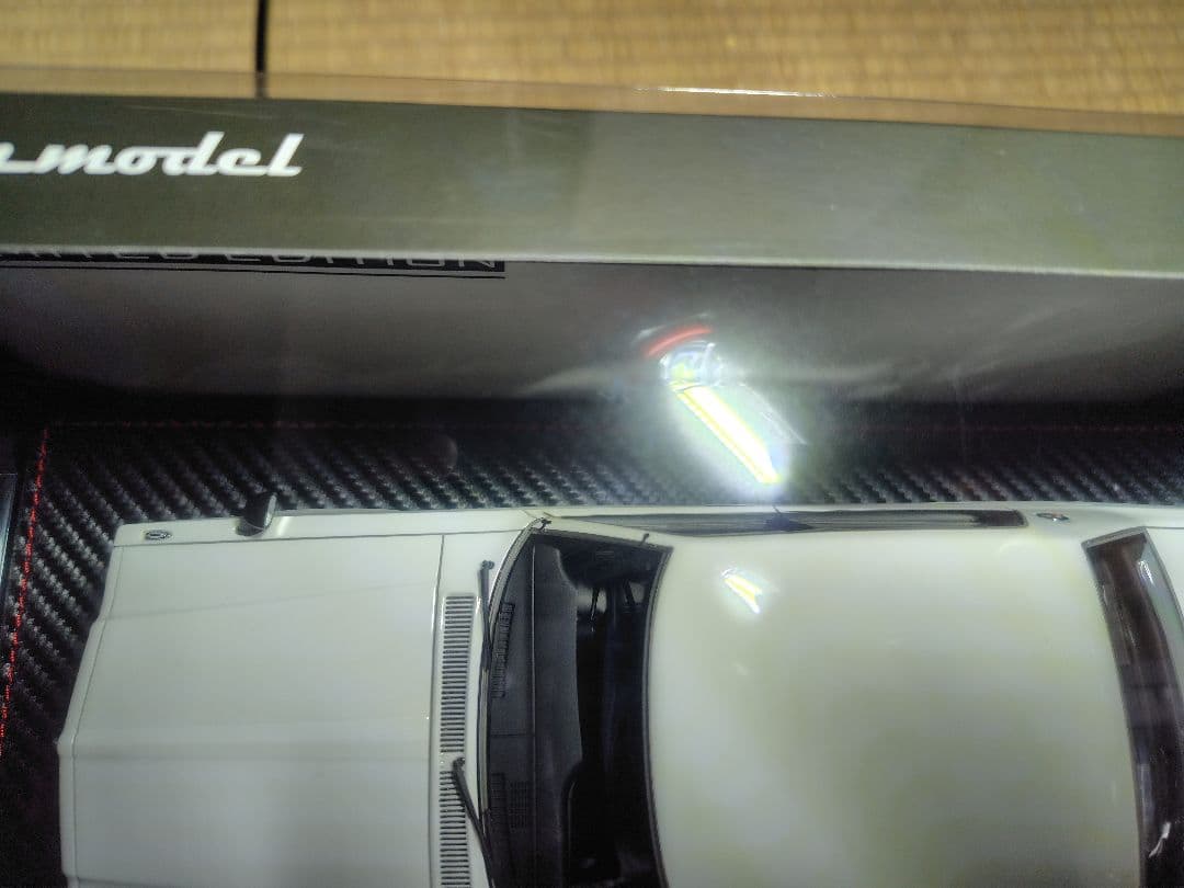 ミニカー IG3167 1/18 Bluebird U 2000GTX Engine