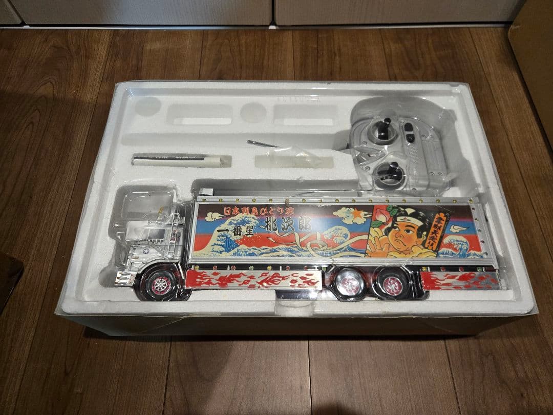 バンダイ 1/32 トラック野郎 デッカイ夢が俺を呼ぶ