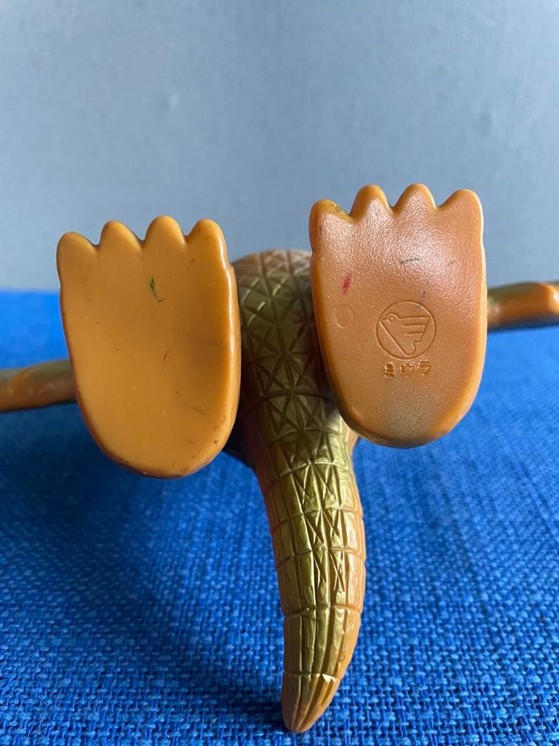 【当時物】ミウラ　パチ怪獣　キングギドラ風ソフビ　二頭