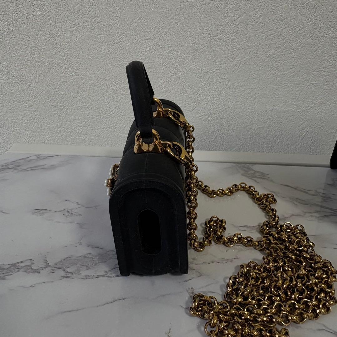 DOLCE&GABBANA DEVOTION airpodsケース チェーン