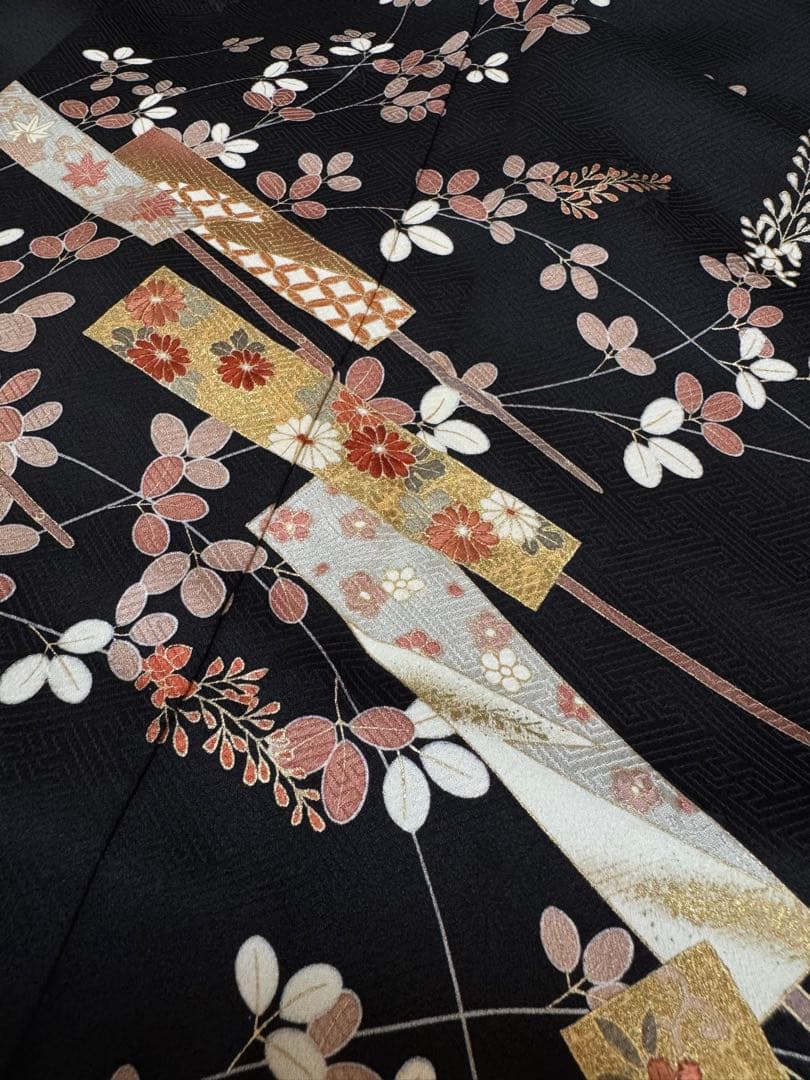 【極美品】京都染匠名門「染の川勝謹製」黒地「松萩文様 舞扇文様」手描き京友禅