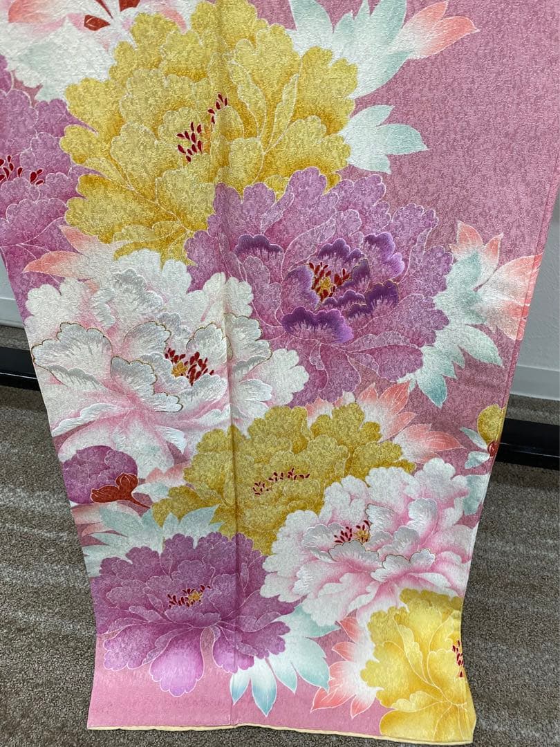 振袖 豪華 銀通し 刺繍 紋意匠 牡丹 身丈166cm 撥水加工済