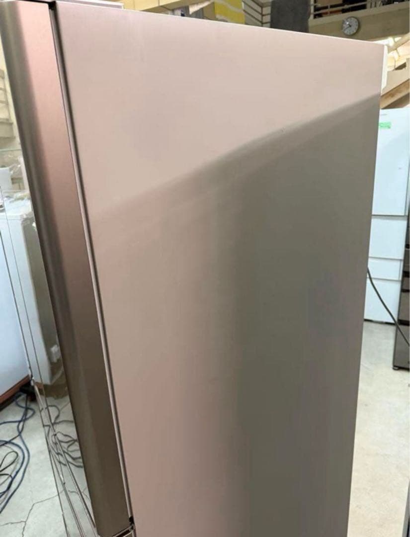 2015年式 565L HITACHI 冷蔵庫 R-G5700F(XN)