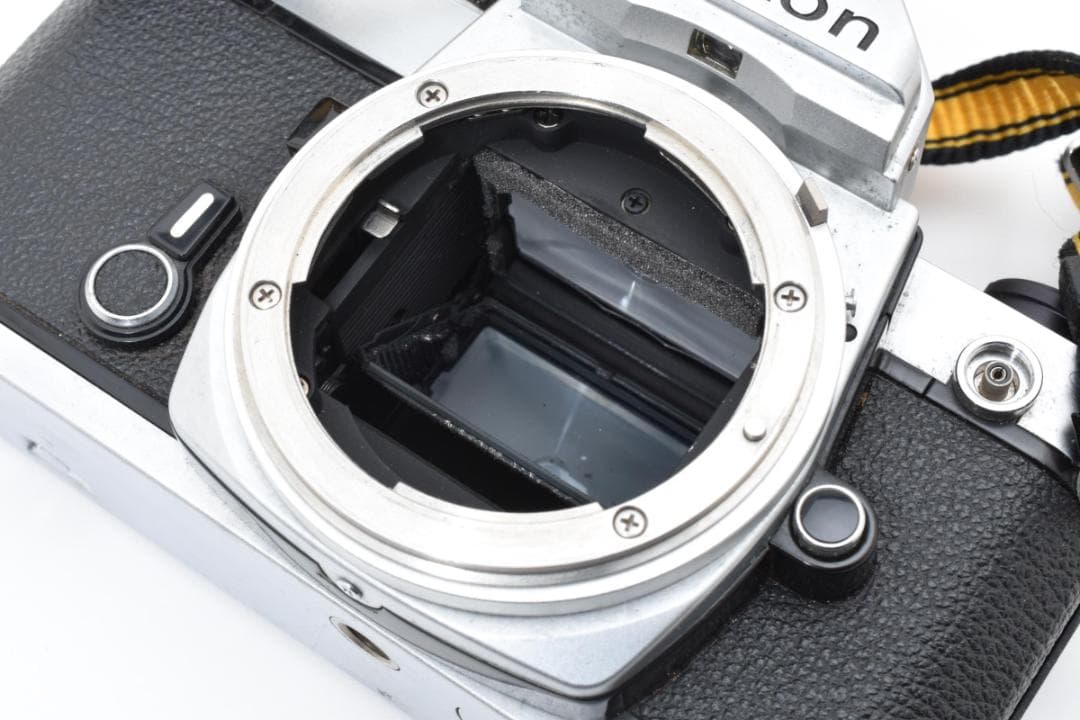 ★各部モルト張り替え済・並品★ ニコン Nikon FM ボディ #20863