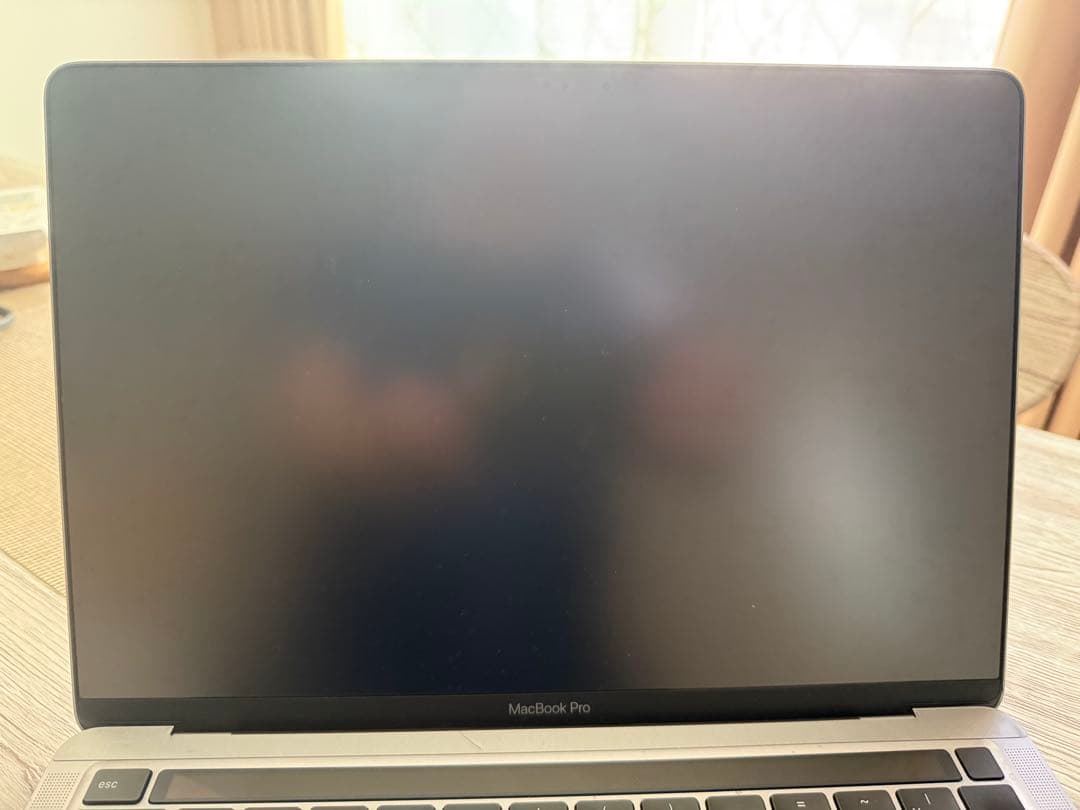 MacBookPro M2 13インチ 16GB 256GB スペースグレー