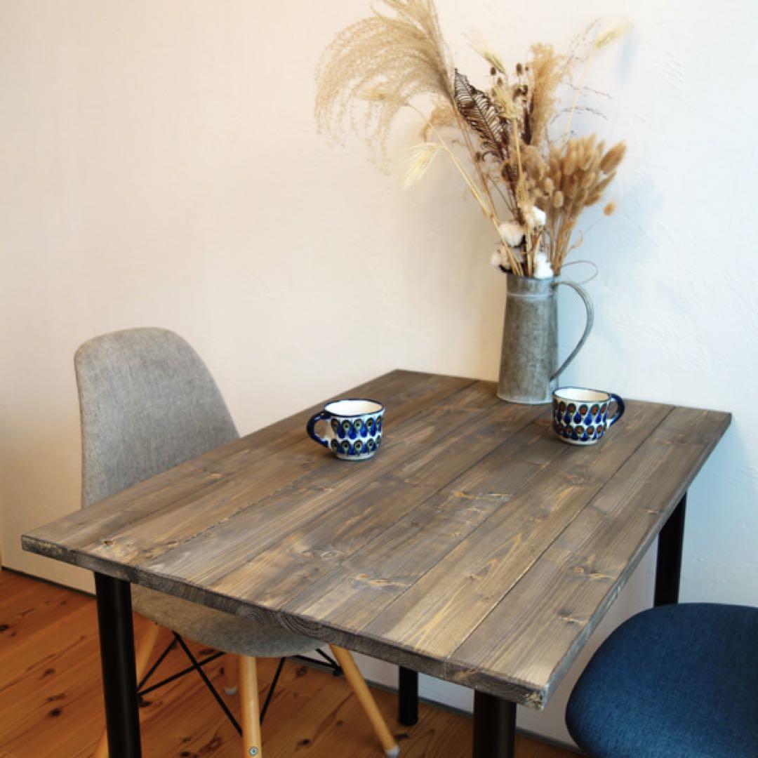 11/3まで！無垢材のダイニングテーブル　D