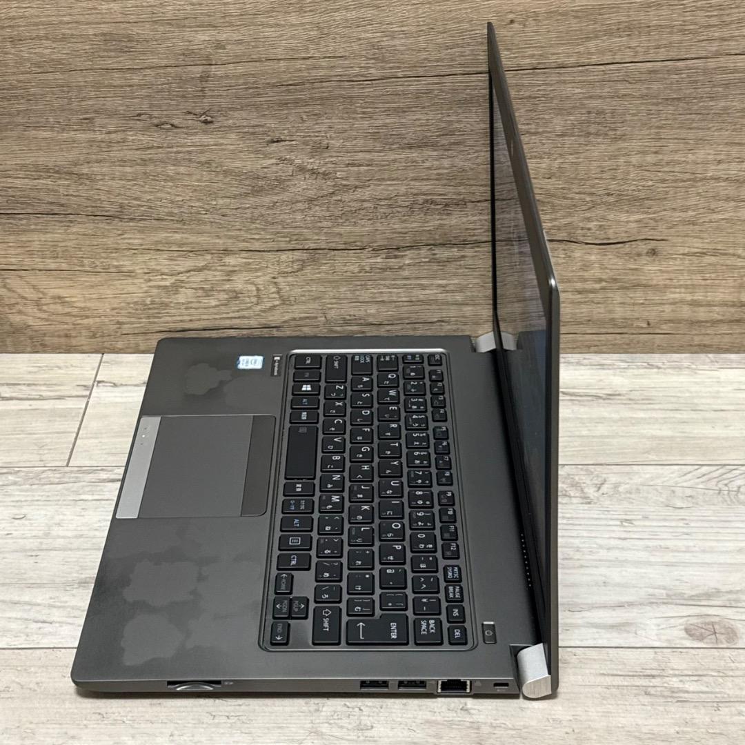 Dynabook R63DN 爆速SSD！256GB Office付 薄型