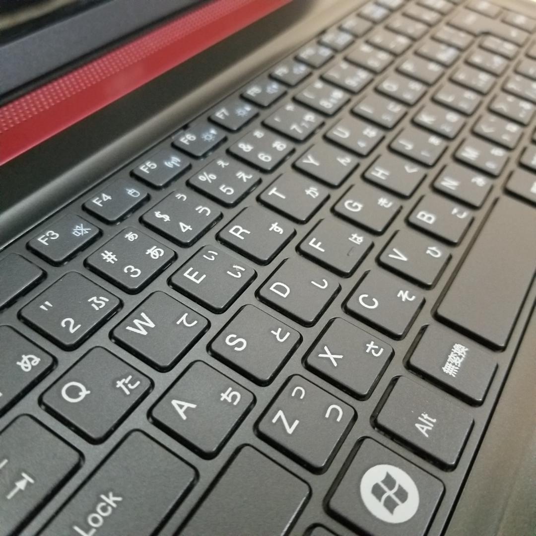 新品SSD i3搭載 Win11 即使用可ノートPC 富士通 (E1875)