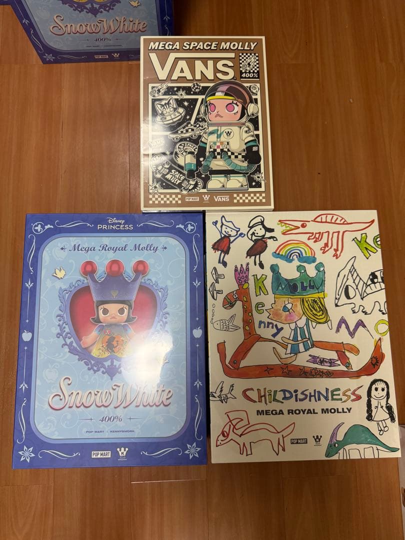 その他 MOLLY VANS &  White & Childishness