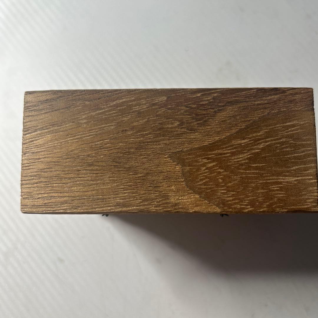 レトロなタンス