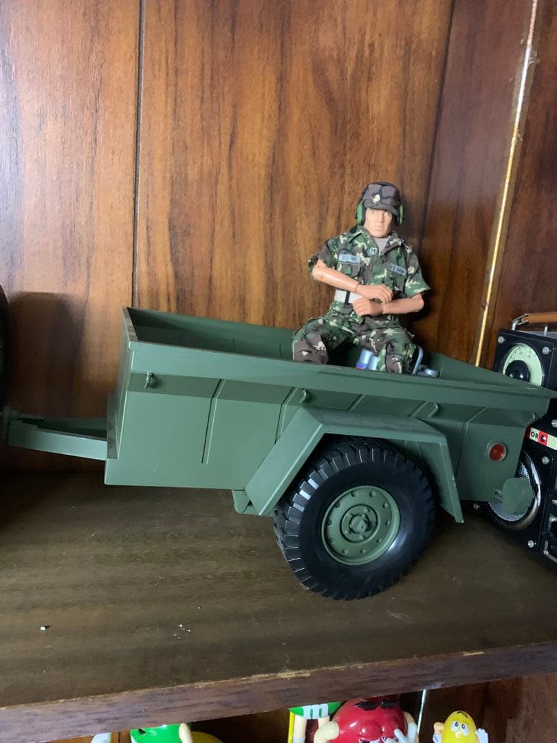 GIジョー　フィギュア付き　ジープ&トレーラー センチュリートイズ　JEEP