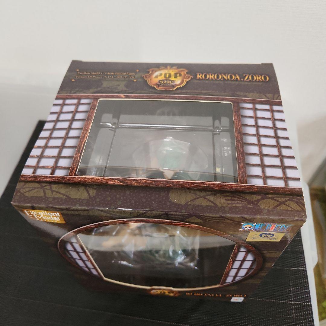 ワンピース　POP　ゾロ　　SOC フィギュア