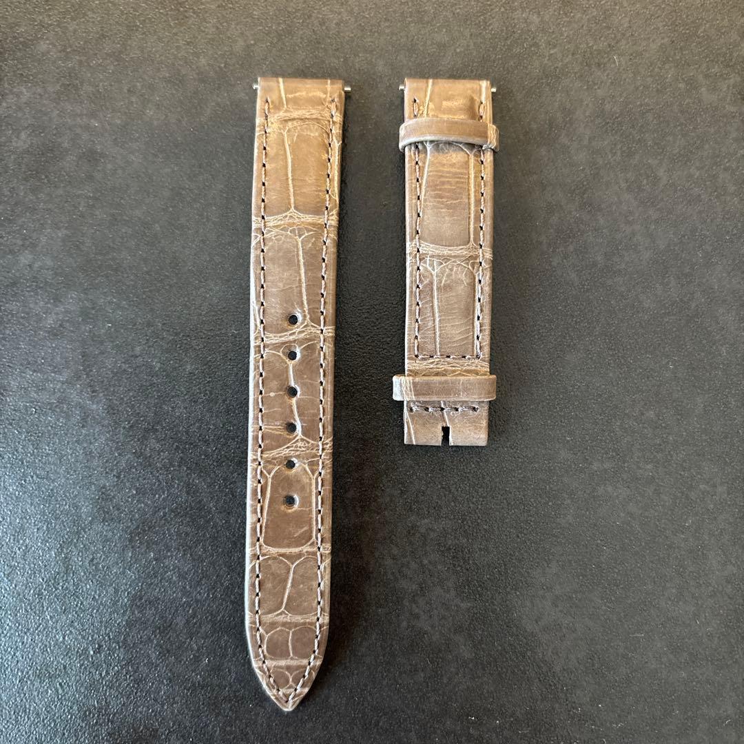 ジャガールクルト　レベルソ　レディース　ベルト　ストラップ　アリゲーター　トープ