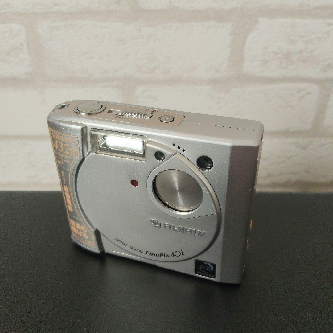FUJIFILM FinePix 40i デジタルカメラ　箱付き、通電確認済み