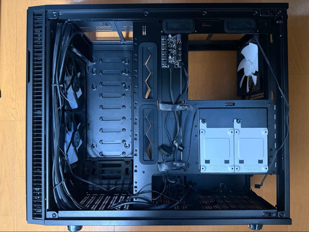 PCケース(自作PC用) Fractal Design Define R6 USB-C