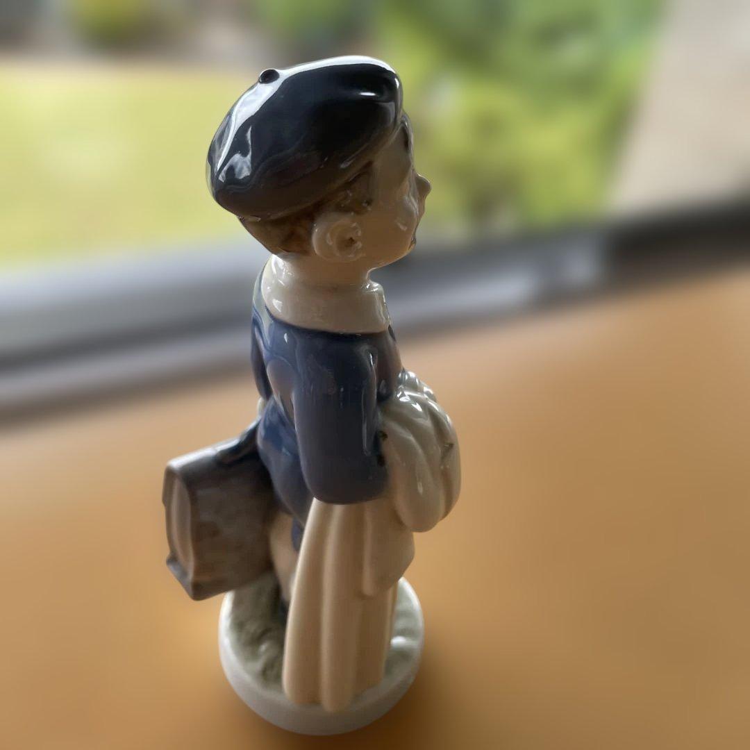   ロイヤルコペンハーゲン女の子男の子2体セット