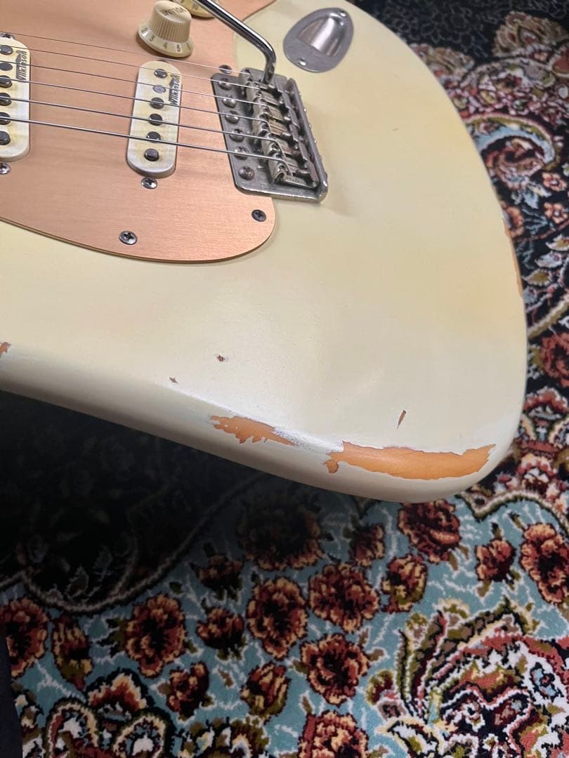 Vintage ストラトキャスター アイボリー