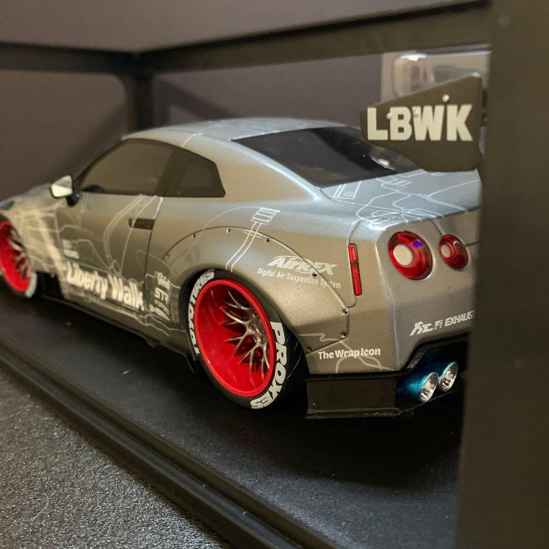 542 美品 GT-R R35 LBWKリバティウォーク 1/18ダイキャスト
