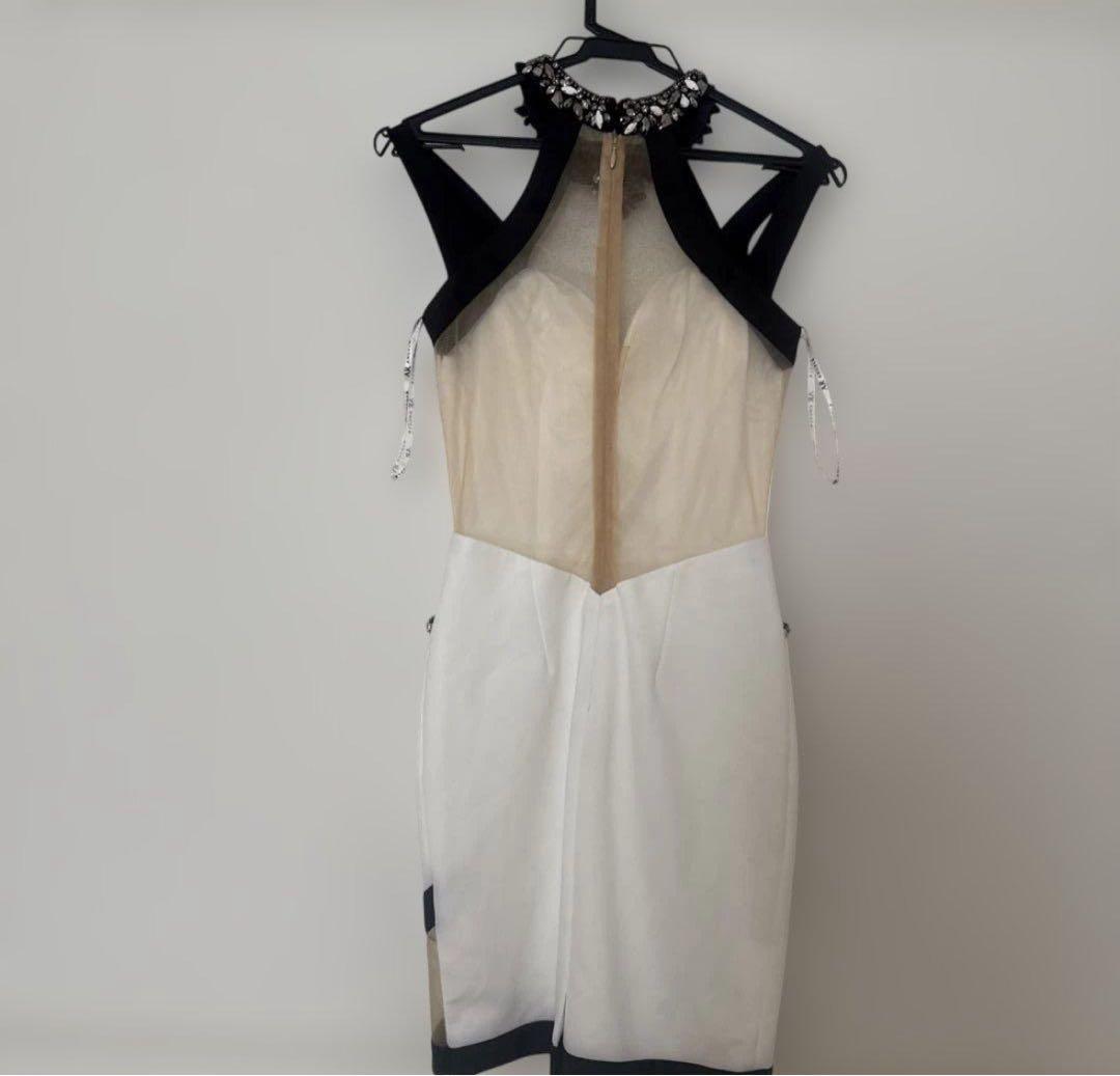 エンジェルアールビジューネックバイカラーミニドレス