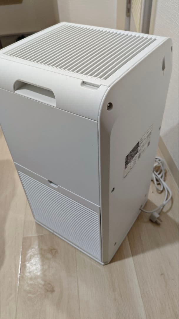 ダイキン 空気清浄機 MC554A-W 2024