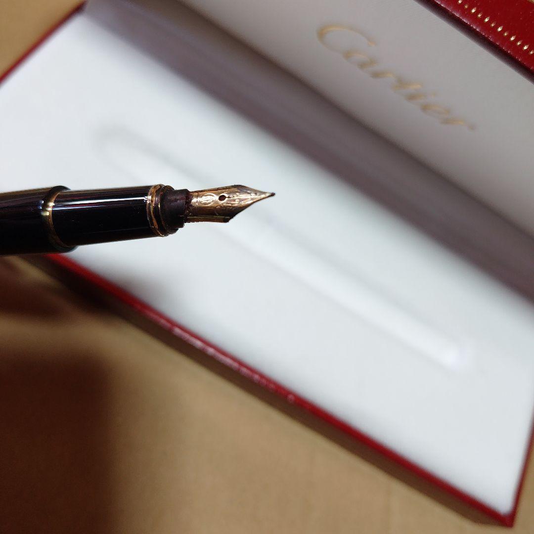 Cartier 黒 万年筆 専用ケース付き