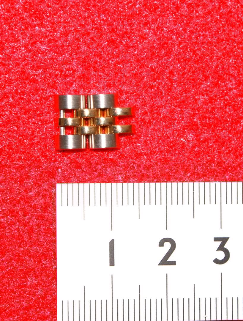 ロレックスデイトジャストのK18YG/SSコンビコマ（レディース用）２個