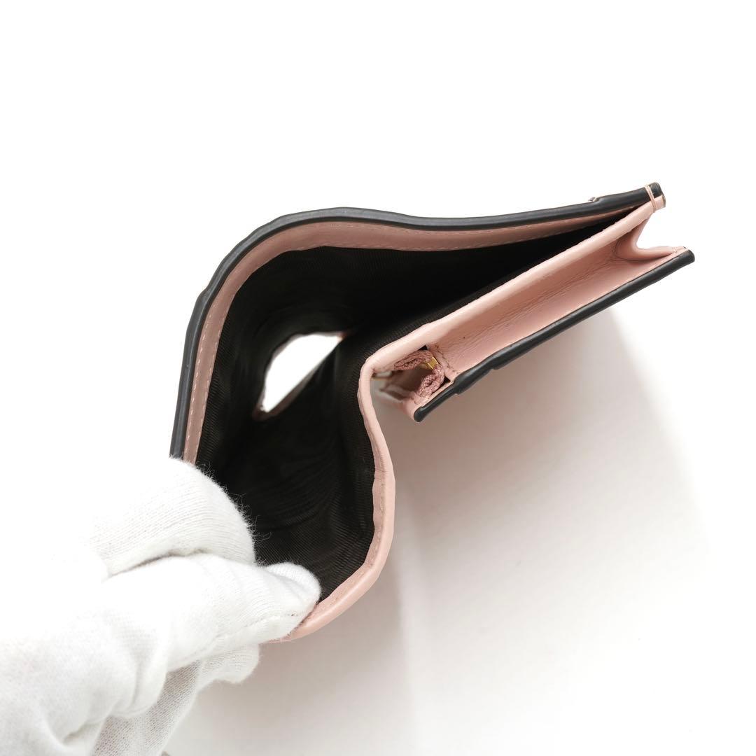 ✨新品未使用・箱付✨　GUCCI ミニ財布 マーモント　GGライン　キルティング