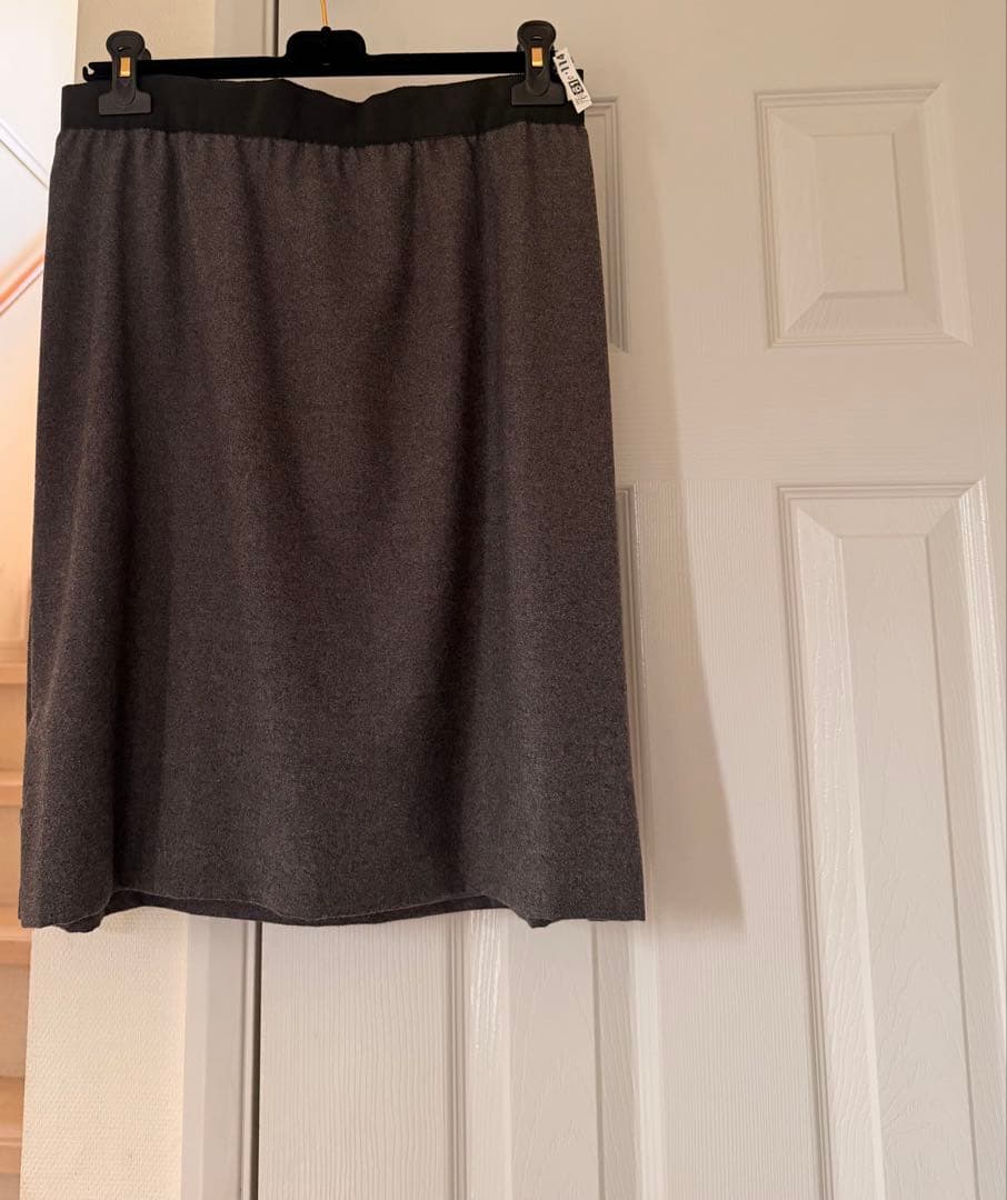 CHANEL シャネル　スカート　グレー　ブラック　カシミア