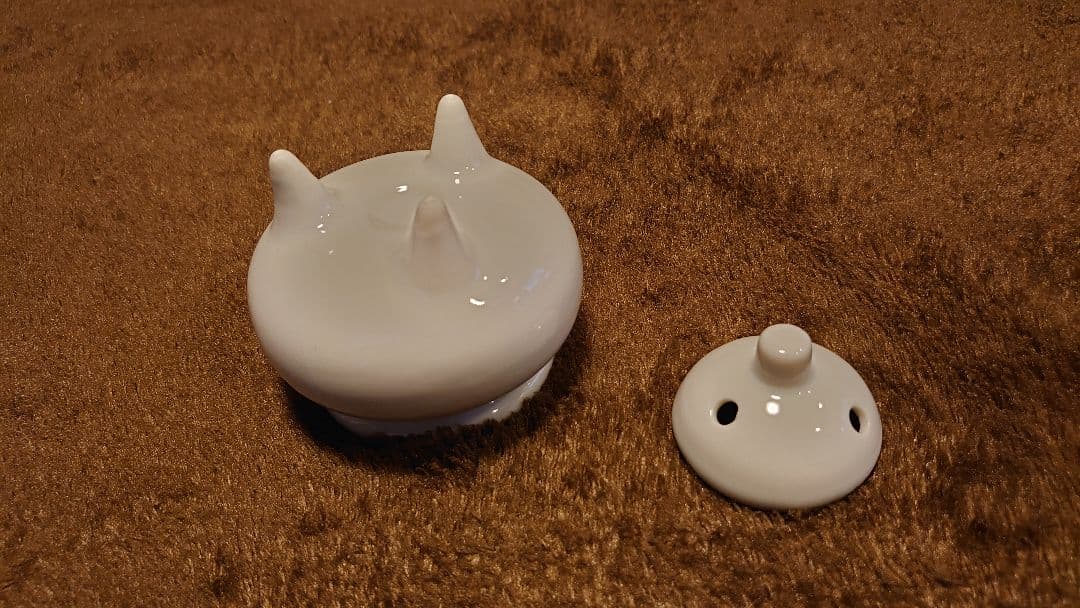 李朝　白磁　香炉　三足　蔵出し　1客
