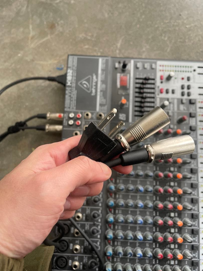 Behringer X1832USB XENYX ミキサー