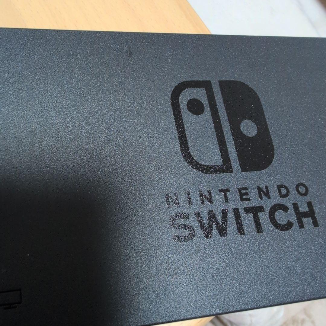 Nintendo Switch ＋携帯用ケース