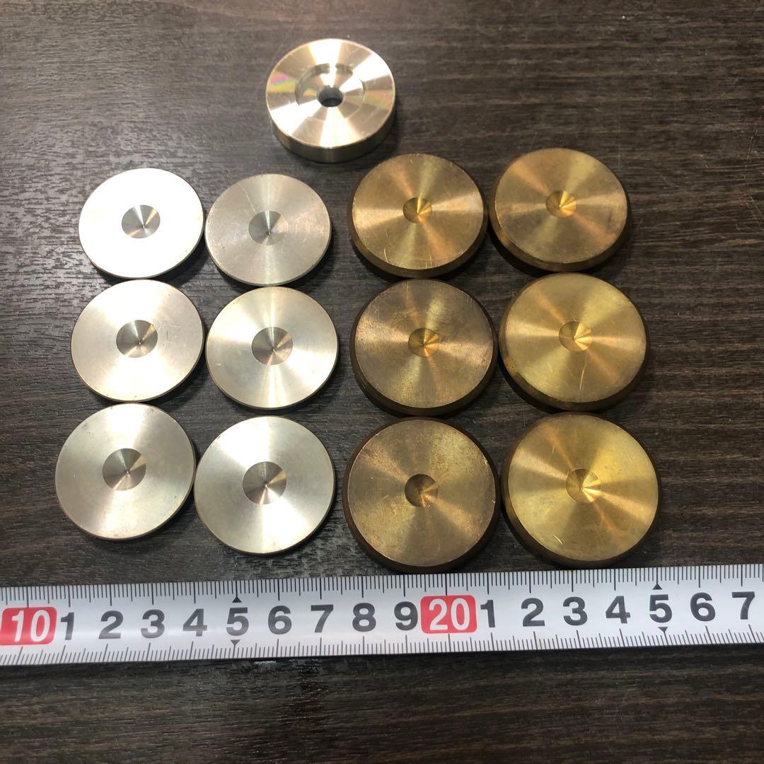 スピーカースタビライザー