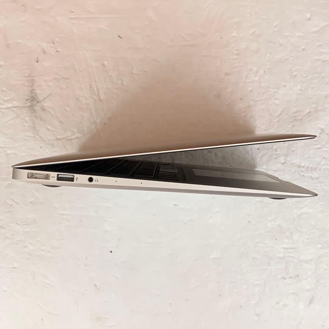 アップル Apple MacBook Air 13インチ Mid 2013