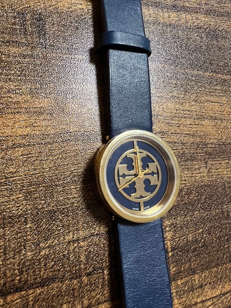 トリーバーチ腕時計 ネイビー レザーベルト 時計 ゴールドロゴ