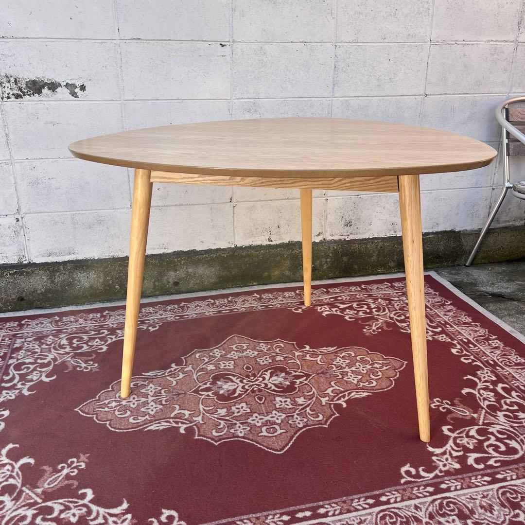 送料無料 NOCE ノーチェ◾️ 三角 木製ダイニングテーブル 三つ脚