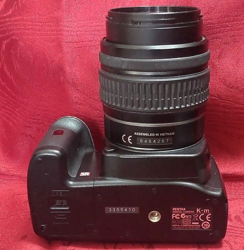 シャンシャンママ PENTAX K-m 一眼レフ/純正レンズ付/動作確認済