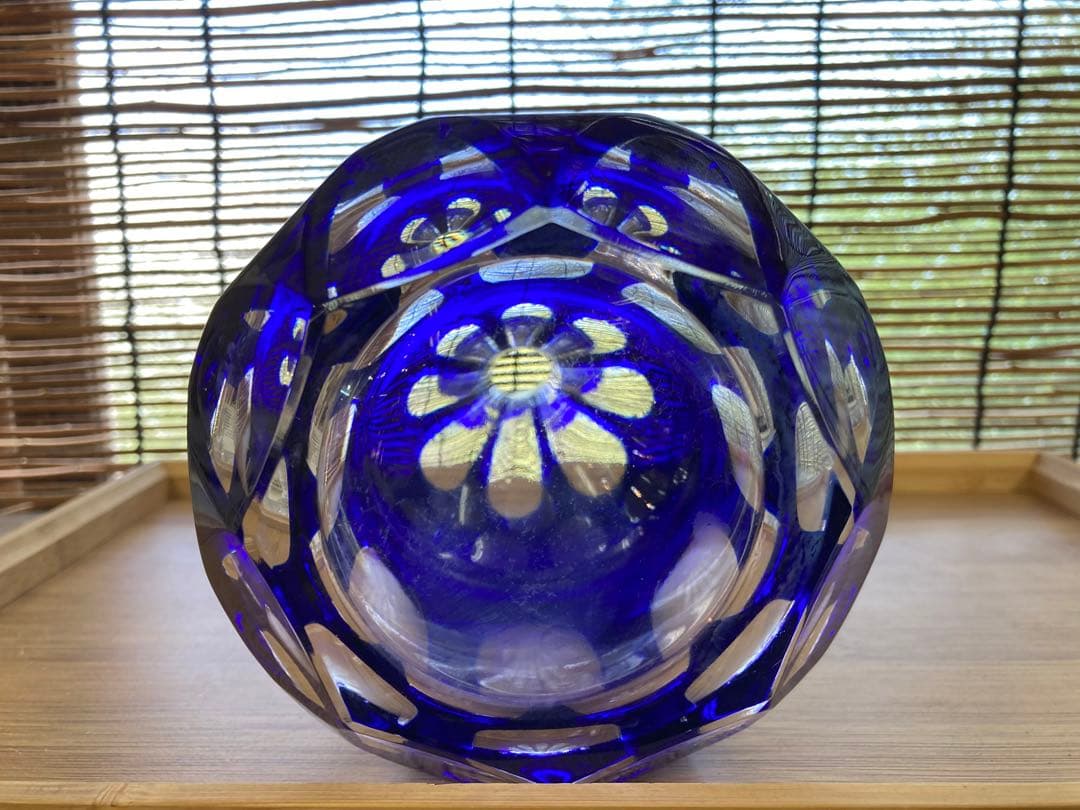 【美品】江戸切子風 カットガラス デキャンタ／ブルー×クリア 八角形栓付き