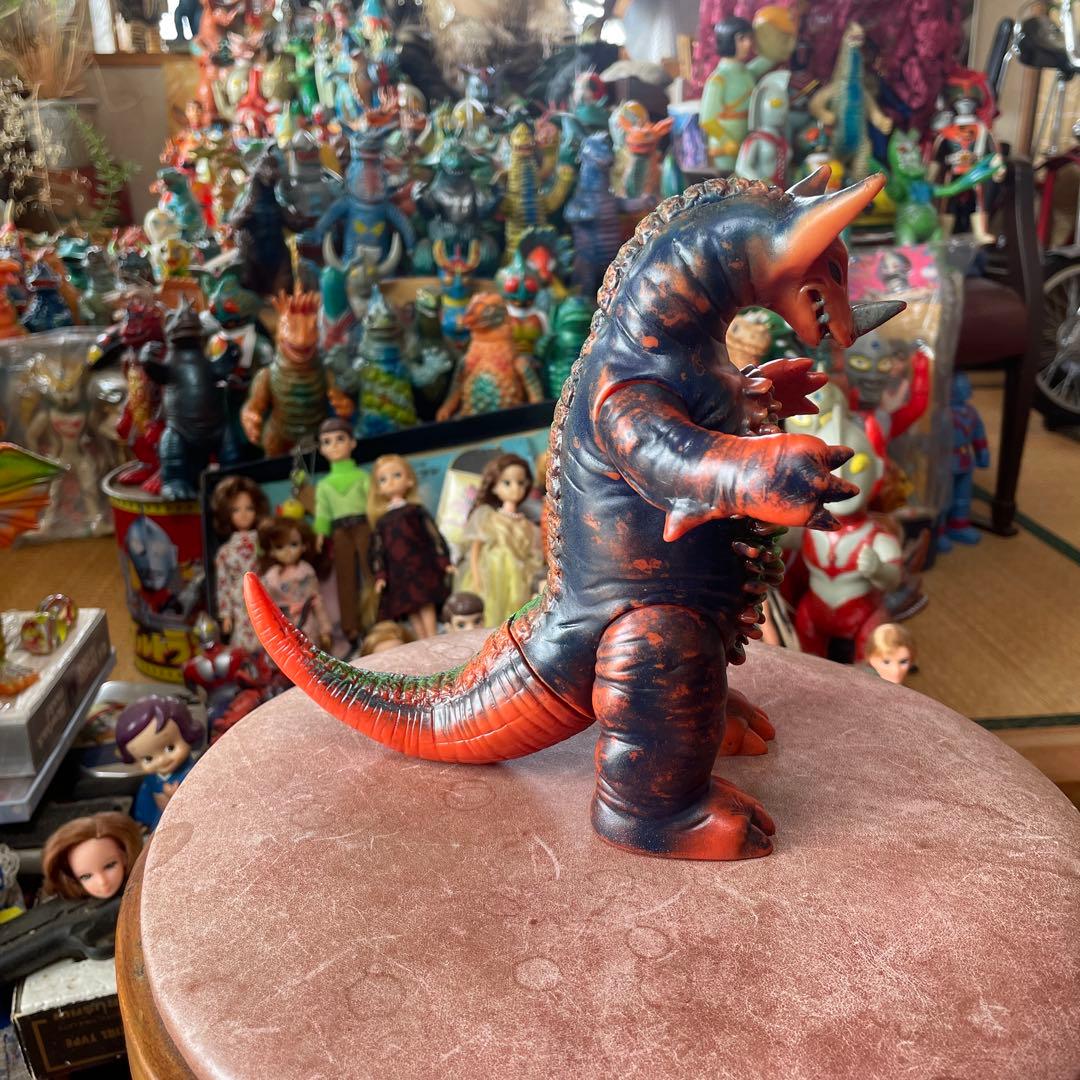 当時物　ブルマーク　ゴモラ スタンダードサイズ (1967年発売)