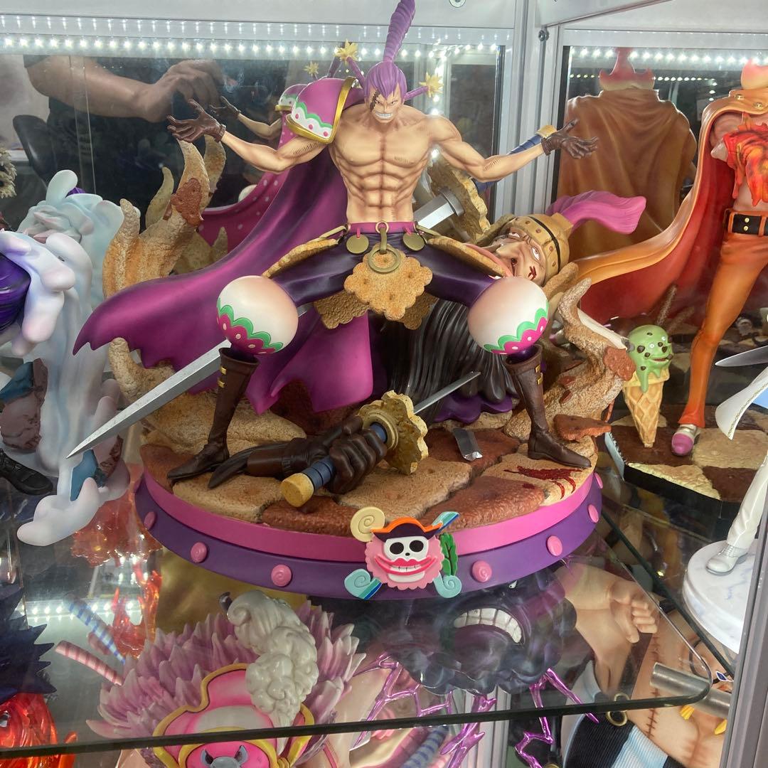 ワンピース　フィギュア　ビッグマム海賊団　クラッカー　ビスケット兵　pop