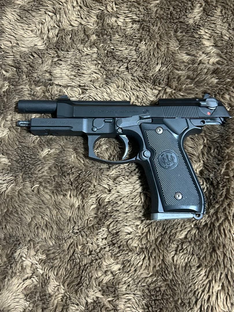 東京マルイ ガスブローバック M9A1 ベレッタ
