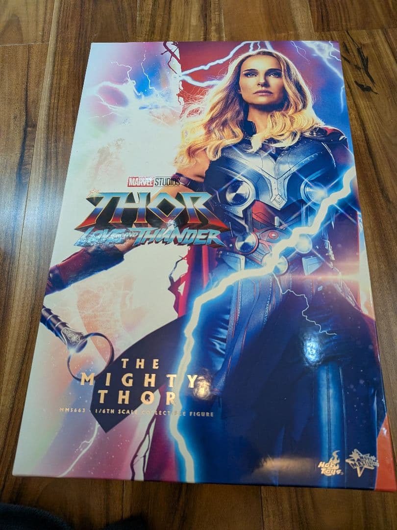 ホットトイズ　マイティソー　ソー ラブ&サンダー